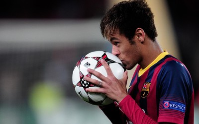 爱游戏体育快讯-克鲁伊夫生日全球纪念