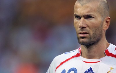 爱游戏体育-凯恩点球命中扳平比分